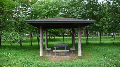 14-柳町公園ベンチ